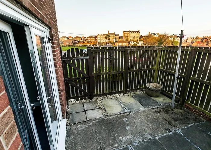 Park View House * Whitby